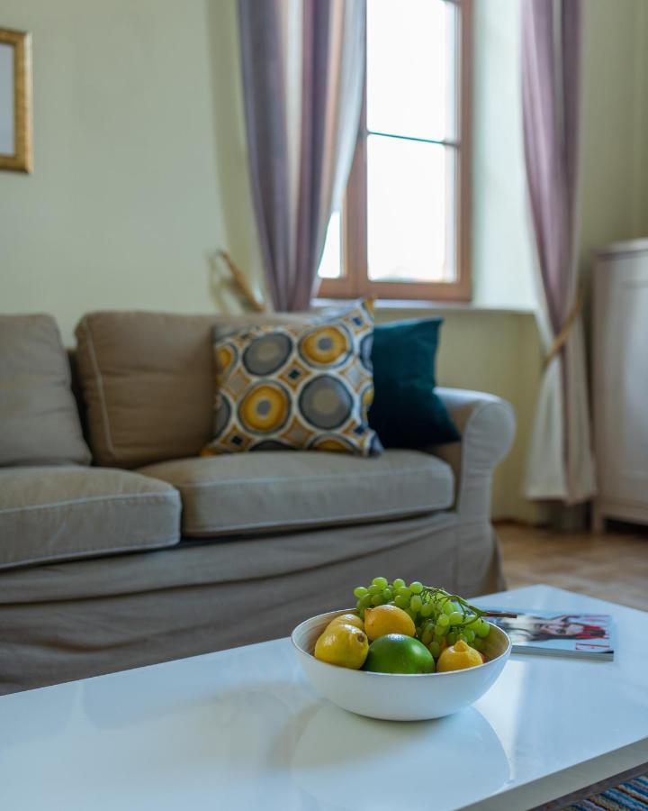 Two Bedroom Apartment For 6 People Varsovie Extérieur photo